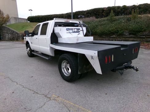 Used 2012 Ford F350 Lariat w/ Lariat Interior Pkg image 8