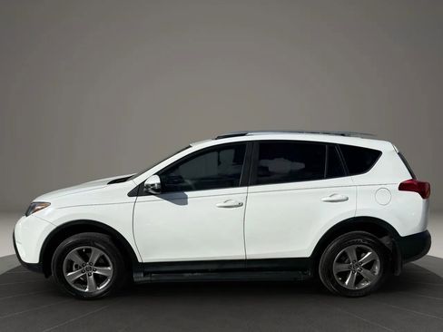 Used 2015 Toyota RAV4 XLE image 2