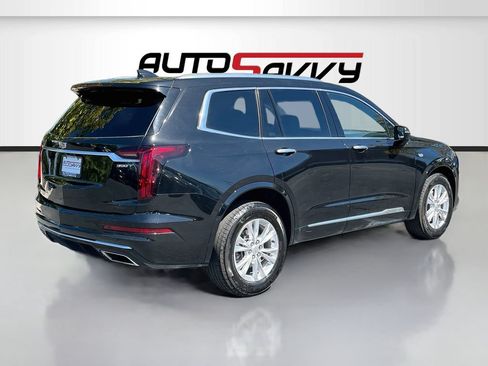Used 2025 Cadillac XT6 Luxury AWD/4WD image 7