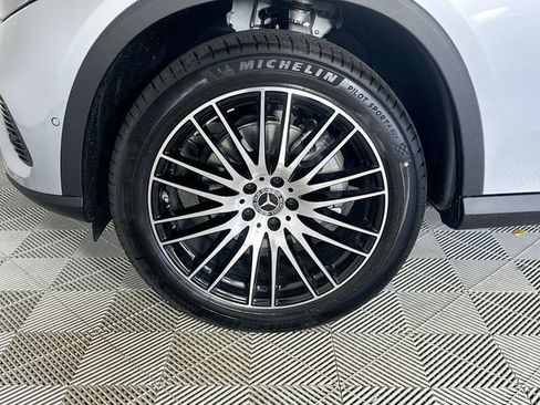 Used 2026 Mercedes-Benz GLC 300 4MATIC image 30