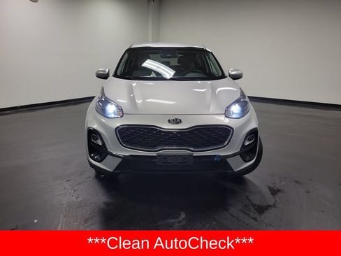 Used 2020 Kia Sportage LX AWD/4WD image 2
