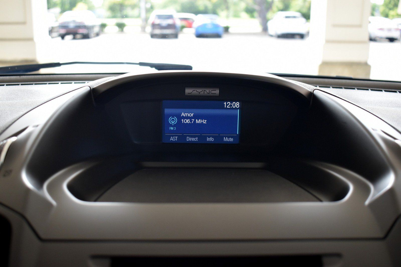 Used 2015 Ford Escape SE FWD image 17
