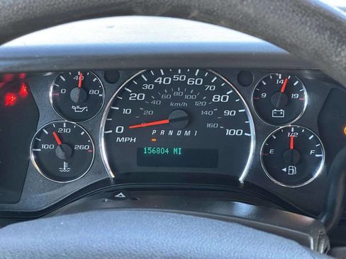 Used 2016 Chevrolet Express 2500 Extended image 24