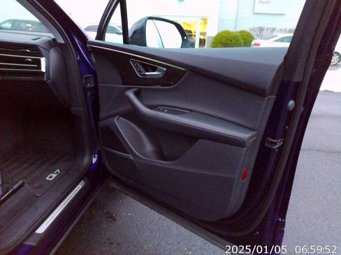 Certified 2022 Audi Q7 3.0T Premium Plus w/ Premium Plus Package image 26
