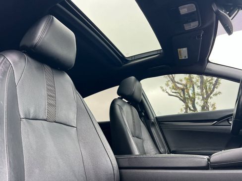 Used 2020 Honda Civic Sport Touring image 18