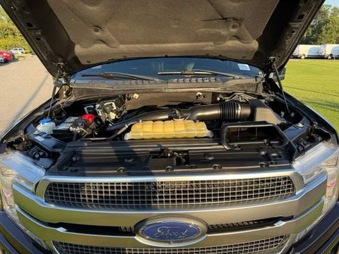 Used 2020 Ford F150 Platinum w/ Equipment Group 701A Luxury AWD/4WD image 30
