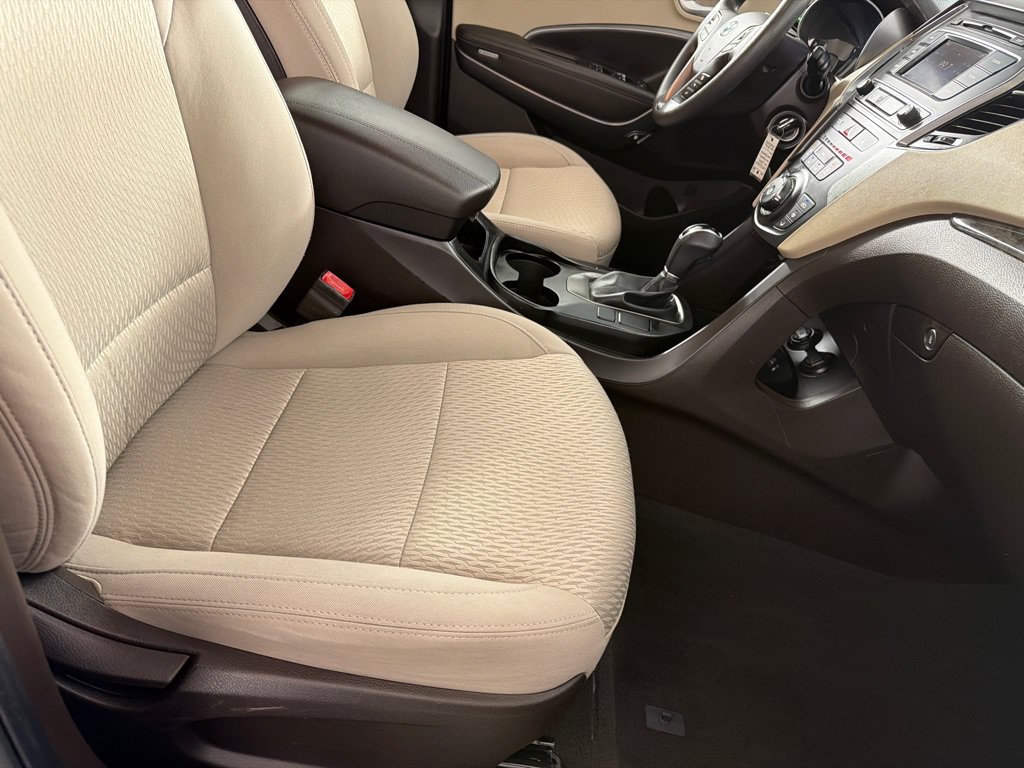 Used 2018 Hyundai Santa Fe Sport AWD/4WD image 23