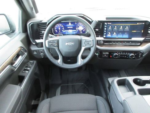 New 2026 Chevrolet Silverado 1500 RST AWD/4WD image 16