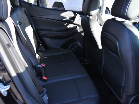 Used 2024 Buick Encore GX Sport Touring w/ Comfort Package image 40