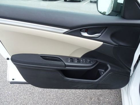 Used 2019 Honda Civic LX image 12