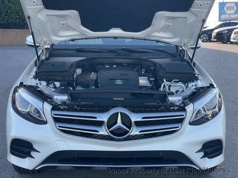 Used 2017 Mercedes-Benz GLC 300 w/ Premium 2 Package image 24
