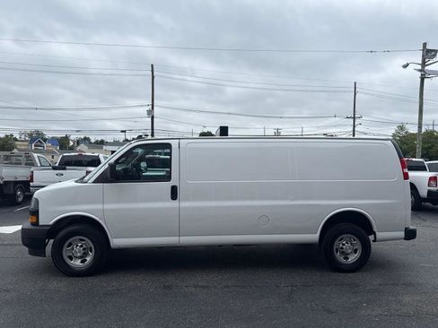Used 2023 Chevrolet Express 2500 Extended w/ Driver Convenience Package image 18