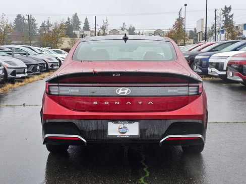 New 2025 Hyundai Sonata SEL image 6