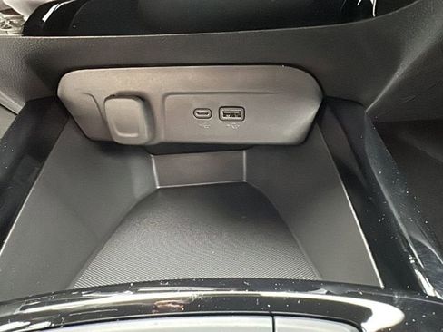 New 2026 Chevrolet Trax LT image 25