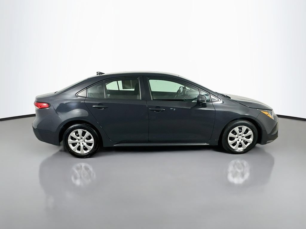 Used 2023 Toyota Corolla LE FWD image 7