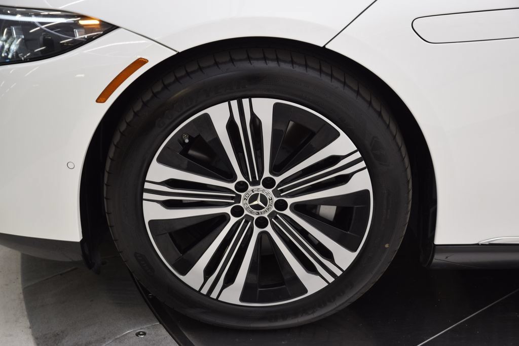 Certified 2023 Mercedes-Benz EQS 450+ Sedan image 12