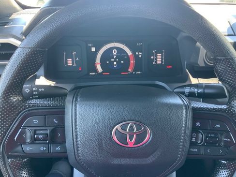 Used 2025 Toyota Tacoma SR RWD image 15