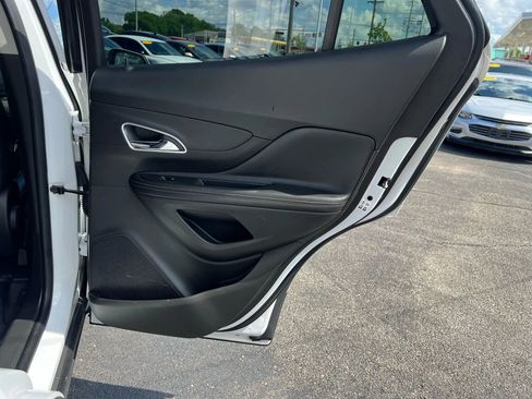 Used 2016 Buick Encore FWD image 31