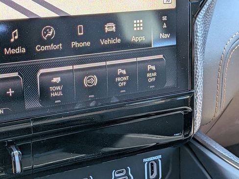New 2026 RAM 2500 Limited AWD/4WD image 23