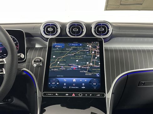 New 2026 Mercedes-Benz GLC 300 image 17