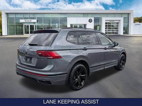 Certified 2023 Volkswagen Tiguan SE R-Line AWD/4WD image 8