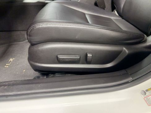 Used 2018 Acura ILX w/ Special Edition Package image 13
