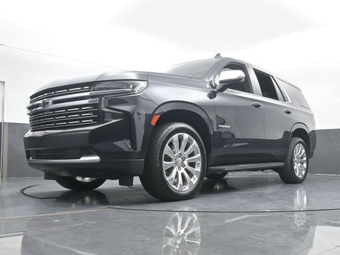 Used 2024 Chevrolet Tahoe Premier w/ Premium Package image 65