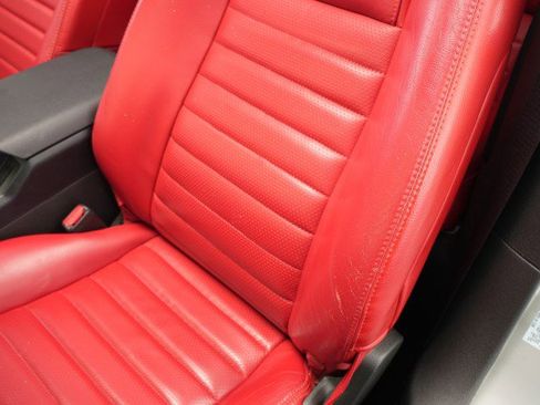 Used 2006 Ford Mustang GT image 31