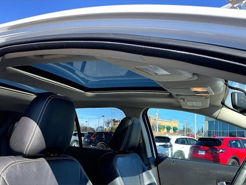 Used 2010 Ford Edge Limited image 25