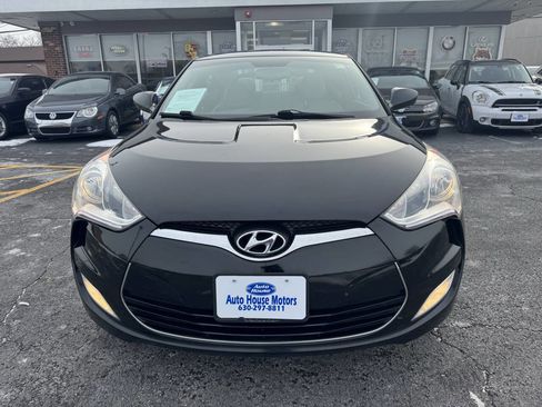 Used 2013 Hyundai Veloster w/ Style Pkg image 36