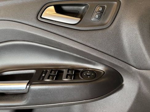 Used 2019 Ford Escape SE AWD/4WD image 19