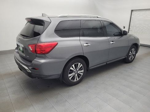 Used 2020 Nissan Pathfinder S image 10