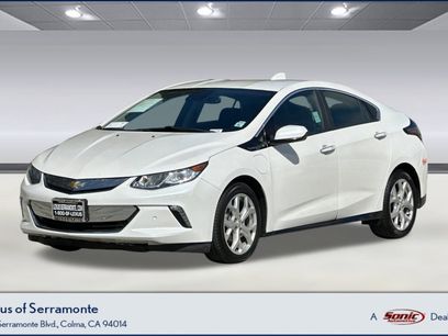 Used 2017 Chevrolet Volt Premier w/ Driver Confidence II Package
