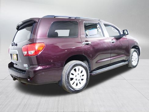 Used 2012 Toyota Sequoia Platinum image 7
