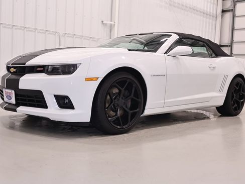 Used 2014 Chevrolet Camaro SS w/ RS Package RWD image 5