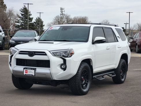 Certified 2024 Toyota 4Runner TRD Off-Road Premium w/ Moonroof Package image 5