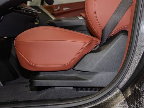 New 2026 BMW iX xDrive45 w/ M Sport Package image 13