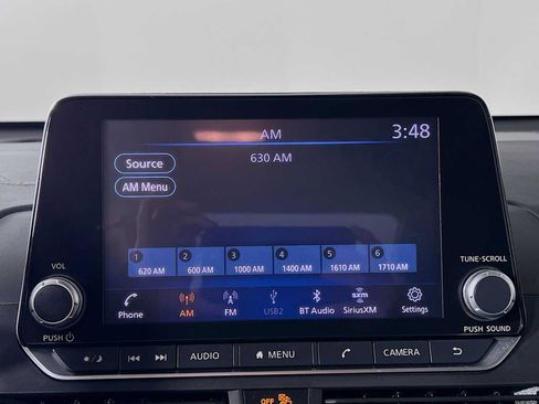 Used 2022 Nissan Altima 2.5 SV image 14