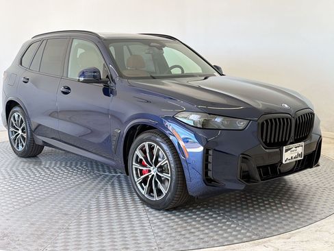 New 2026 BMW X5 xDrive50e w/ M Sport Package AWD/4WD image 6