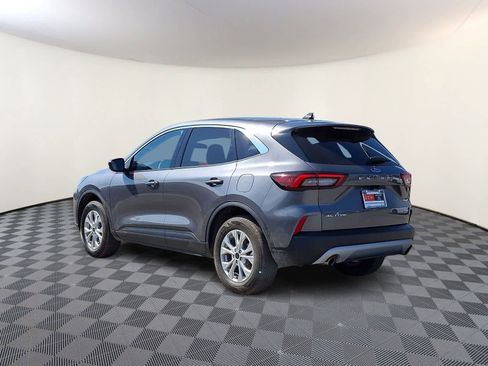 Used 2024 Ford Escape Active AWD/4WD image 7