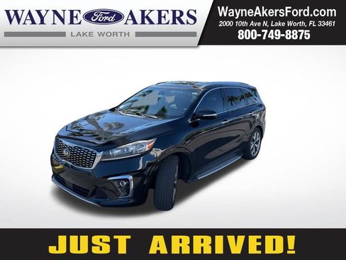 Used 2019 Kia Sorento SX FWD image 1