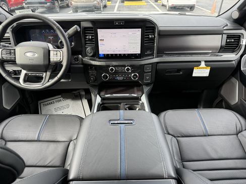 New 2026 Ford F250 Platinum AWD/4WD image 10