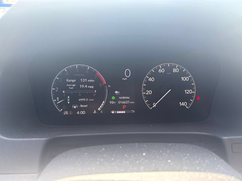 Used 2024 Honda Ridgeline TrailSport image 7