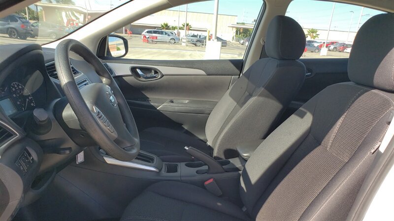 Used 2017 Nissan Sentra S FWD image 12