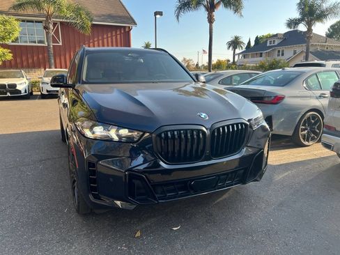Used 2024 BMW X5 sDrive40i w/ M Sport Package RWD image 2