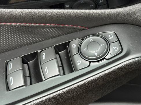 Used 2023 Chevrolet Traverse RS w/ LPO, Cargo Package FWD image 12