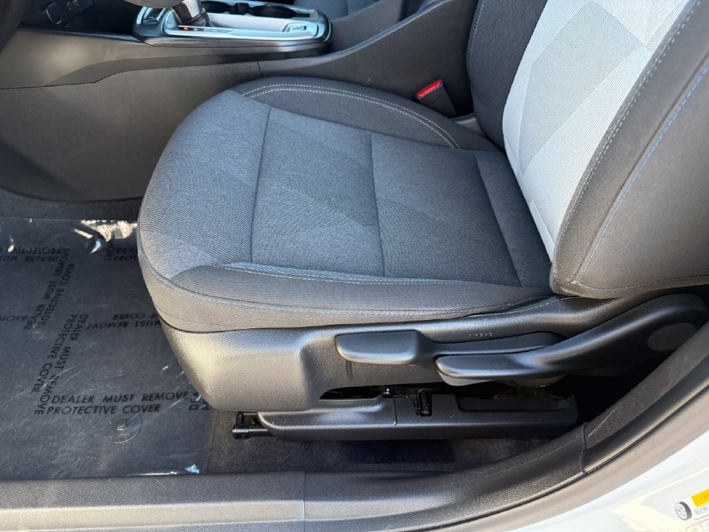 Used 2025 Chevrolet Trax LS FWD image 10