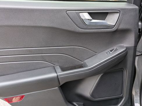 Used 2025 Ford Escape ST-Line image 22