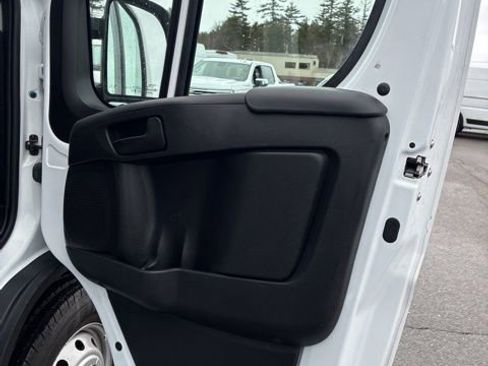 Used 2023 RAM ProMaster 2500 image 16