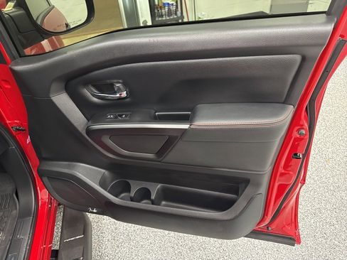 Used 2023 Nissan Titan PRO-4X w/ Pro-4x Convenience Package image 28